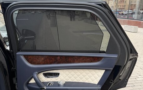 Bentley Bentayga I, 2016 год, 9 200 000 рублей, 12 фотография