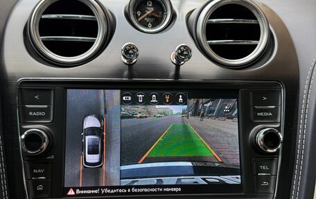 Bentley Bentayga I, 2016 год, 9 200 000 рублей, 17 фотография