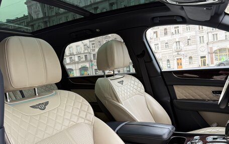 Bentley Bentayga I, 2016 год, 9 200 000 рублей, 8 фотография