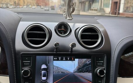 Bentley Bentayga I, 2016 год, 9 200 000 рублей, 25 фотография