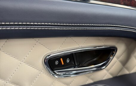 Bentley Bentayga I, 2016 год, 9 200 000 рублей, 22 фотография