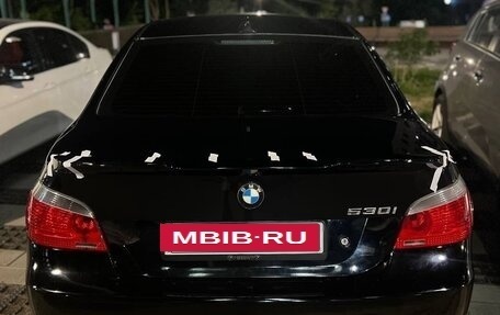 BMW 5 серия, 2004 год, 1 100 000 рублей, 3 фотография