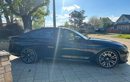 BMW 5 серия, 2019 год, 4 680 000 рублей, 11 фотография