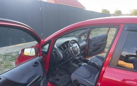 Honda Jazz I рестайлинг, 2005 год, 660 000 рублей, 4 фотография