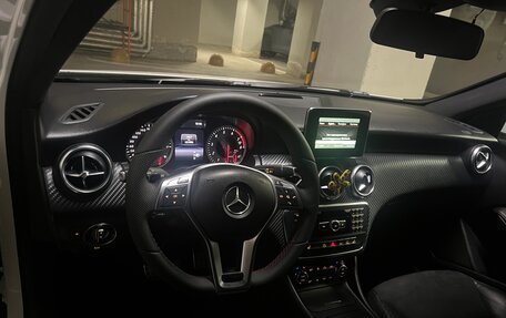Mercedes-Benz A-Класс, 2013 год, 1 350 000 рублей, 2 фотография