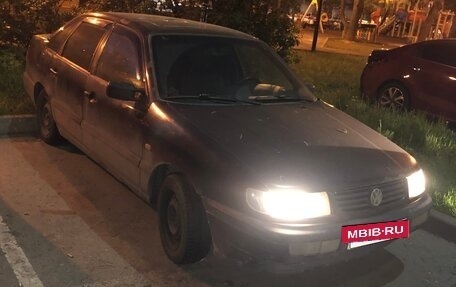 Volkswagen Passat B4, 1994 год, 160 000 рублей, 6 фотография