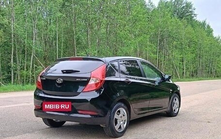 Hyundai Solaris II рестайлинг, 2015 год, 1 130 000 рублей, 5 фотография