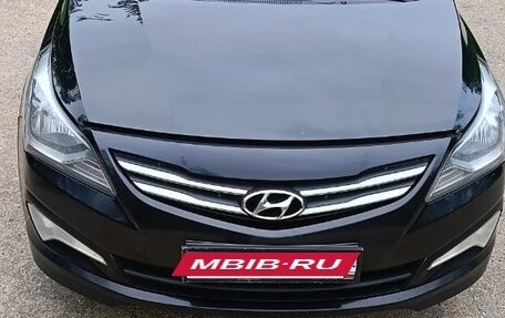 Hyundai Solaris II рестайлинг, 2015 год, 1 130 000 рублей, 16 фотография