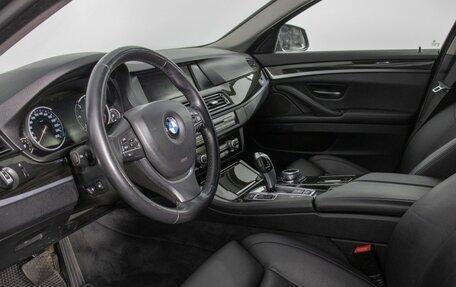 BMW 5 серия, 2013 год, 1 960 000 рублей, 10 фотография