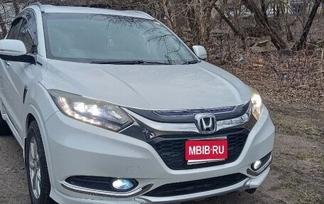 Honda Vezel, 2015 год, 1 850 000 рублей, 1 фотография