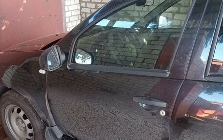 Renault Duster I рестайлинг, 2017 год, 1 100 000 рублей, 2 фотография