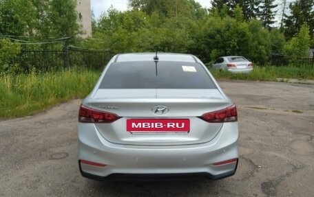 Hyundai Solaris II рестайлинг, 2018 год, 1 250 000 рублей, 3 фотография