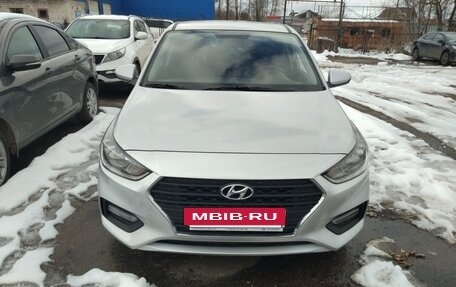 Hyundai Solaris II рестайлинг, 2018 год, 1 250 000 рублей, 22 фотография