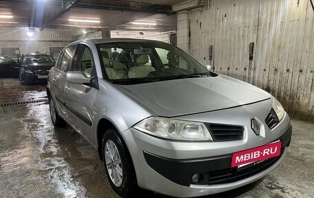 Renault Megane II, 2006 год, 700 000 рублей, 2 фотография