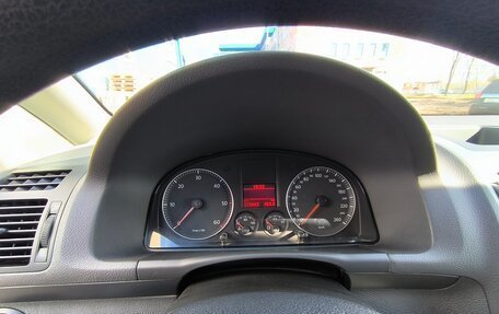 Volkswagen Touran III, 2008 год, 680 000 рублей, 11 фотография
