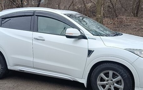 Honda Vezel, 2015 год, 1 850 000 рублей, 3 фотография