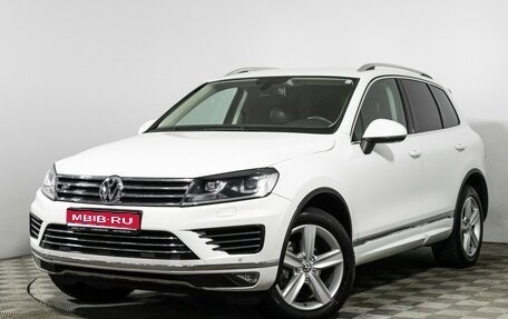 Volkswagen Touareg III, 2015 год, 2 800 000 рублей, 1 фотография