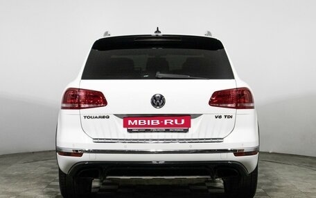 Volkswagen Touareg III, 2015 год, 2 800 000 рублей, 6 фотография