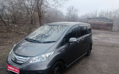 Honda Freed I, 2012 год, 1 280 000 рублей, 1 фотография