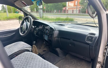 Hyundai H200 I, 2001 год, 460 000 рублей, 17 фотография