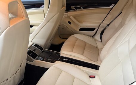 Porsche Panamera II рестайлинг, 2015 год, 3 999 000 рублей, 7 фотография