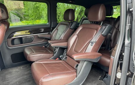 Mercedes-Benz V-Класс, 2016 год, 3 500 000 рублей, 10 фотография