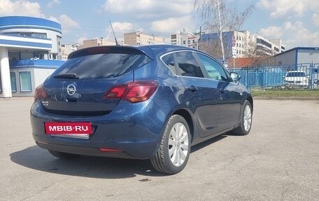 Opel Astra J, 2011 год, 560 000 рублей, 7 фотография