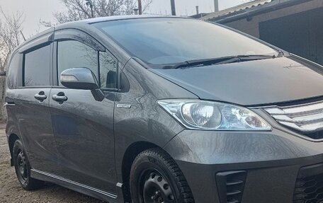 Honda Freed I, 2012 год, 1 280 000 рублей, 4 фотография