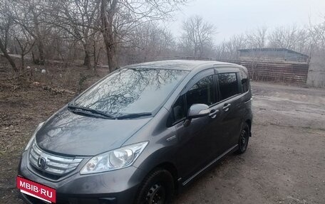 Honda Freed I, 2012 год, 1 280 000 рублей, 18 фотография