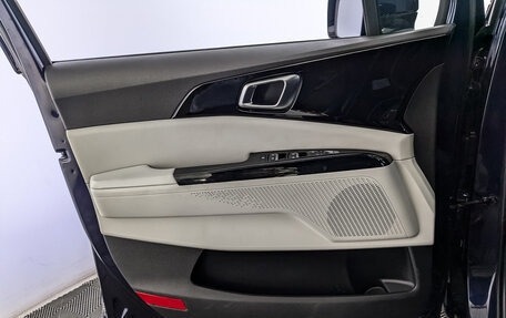 KIA Carnival, 2021 год, 3 315 000 рублей, 18 фотография