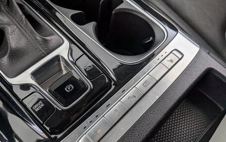 KIA Carnival, 2021 год, 3 315 000 рублей, 29 фотография