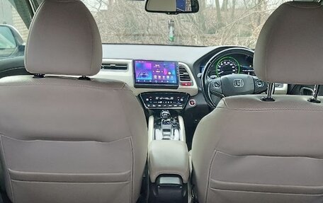 Honda Vezel, 2015 год, 1 780 000 рублей, 14 фотография