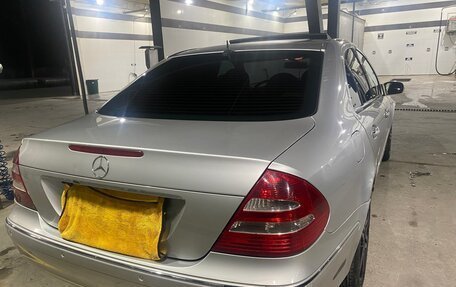Mercedes-Benz E-Класс, 2002 год, 970 000 рублей, 3 фотография