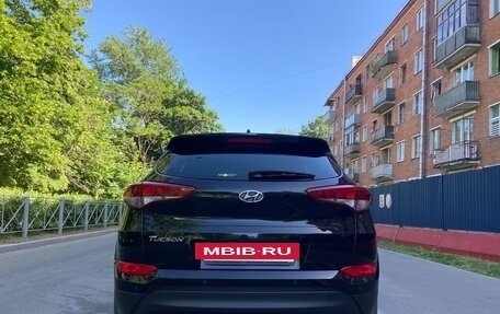 Hyundai Tucson III, 2016 год, 1 300 000 рублей, 2 фотография