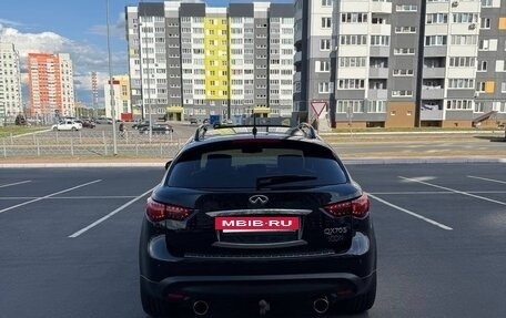 Infiniti QX70, 2015 год, 2 050 000 рублей, 7 фотография
