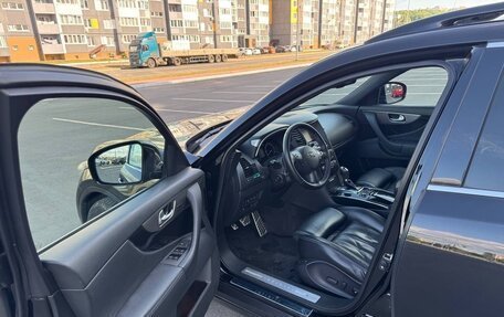 Infiniti QX70, 2015 год, 2 050 000 рублей, 16 фотография