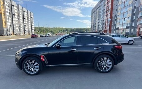 Infiniti QX70, 2015 год, 2 050 000 рублей, 9 фотография