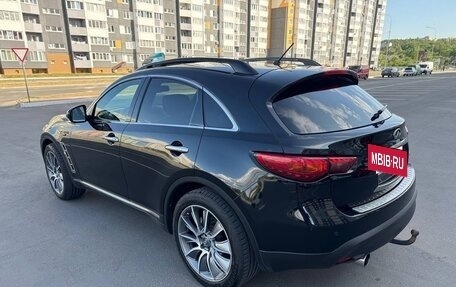 Infiniti QX70, 2015 год, 2 050 000 рублей, 14 фотография