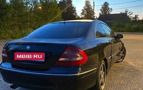 Mercedes-Benz CLK-Класс, 2002 год, 645 000 рублей, 4 фотография