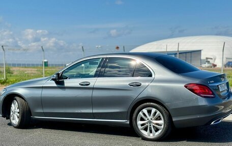 Mercedes-Benz C-Класс, 2019 год, 3 450 000 рублей, 5 фотография
