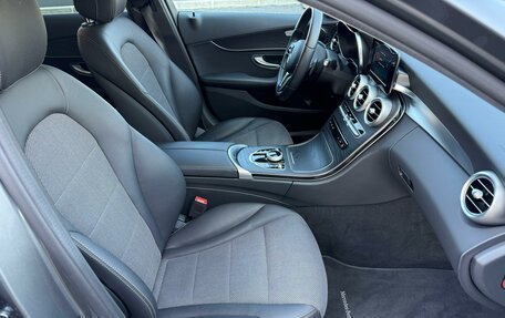 Mercedes-Benz C-Класс, 2019 год, 3 450 000 рублей, 19 фотография