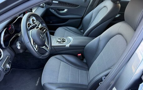 Mercedes-Benz C-Класс, 2019 год, 3 450 000 рублей, 16 фотография
