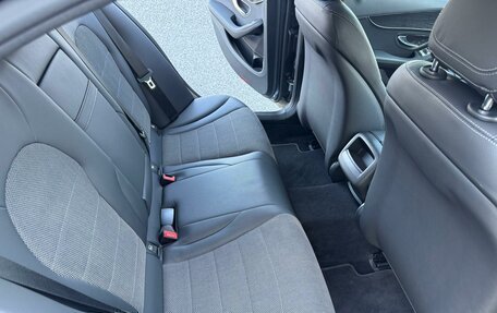 Mercedes-Benz C-Класс, 2019 год, 3 450 000 рублей, 20 фотография