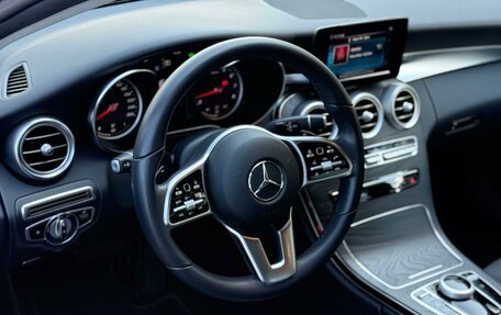 Mercedes-Benz C-Класс, 2019 год, 3 450 000 рублей, 24 фотография