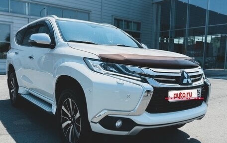 Mitsubishi Pajero Sport III рестайлинг, 2018 год, 2 500 000 рублей, 3 фотография