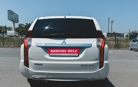 Mitsubishi Pajero Sport III рестайлинг, 2018 год, 2 500 000 рублей, 6 фотография