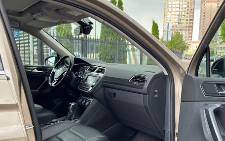 Volkswagen Tiguan II, 2017 год, 2 650 000 рублей, 21 фотография