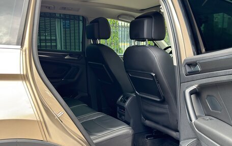 Volkswagen Tiguan II, 2017 год, 2 650 000 рублей, 24 фотография