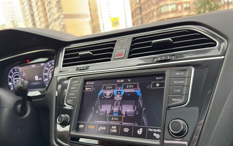 Volkswagen Tiguan II, 2017 год, 2 650 000 рублей, 26 фотография