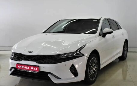 KIA K5, 2021 год, 1 875 000 рублей, 1 фотография